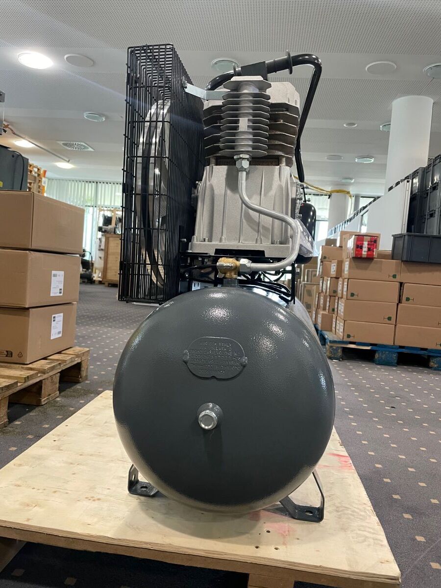 Compressore Schneider UNM 400-10-90 DOF 4116028363