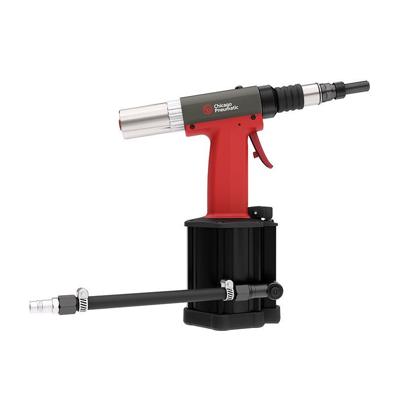 Pistola di rivettatura pneumatica Chicago Pneumatic, rivetti ciechi in acciaio fino a 6,4 mm e rivetti BULB fino a 7,8 mm