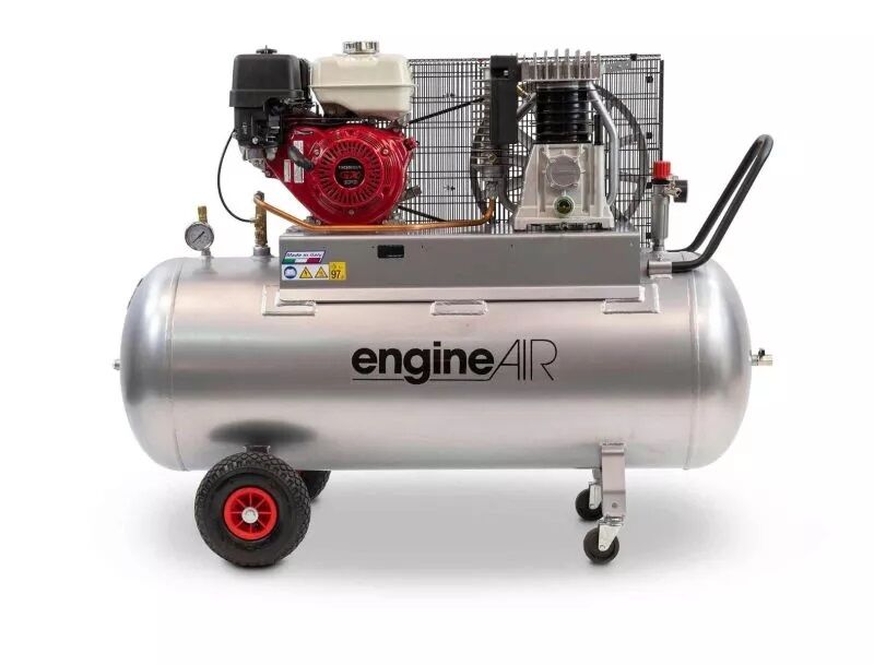Compresseur à piston avec moteur à essence type engineAIR 9/270