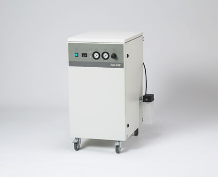 Compressore silenzioso JUN-AIR 2000-25M oil-free con filtro e riduttore di pressione JUNAIR