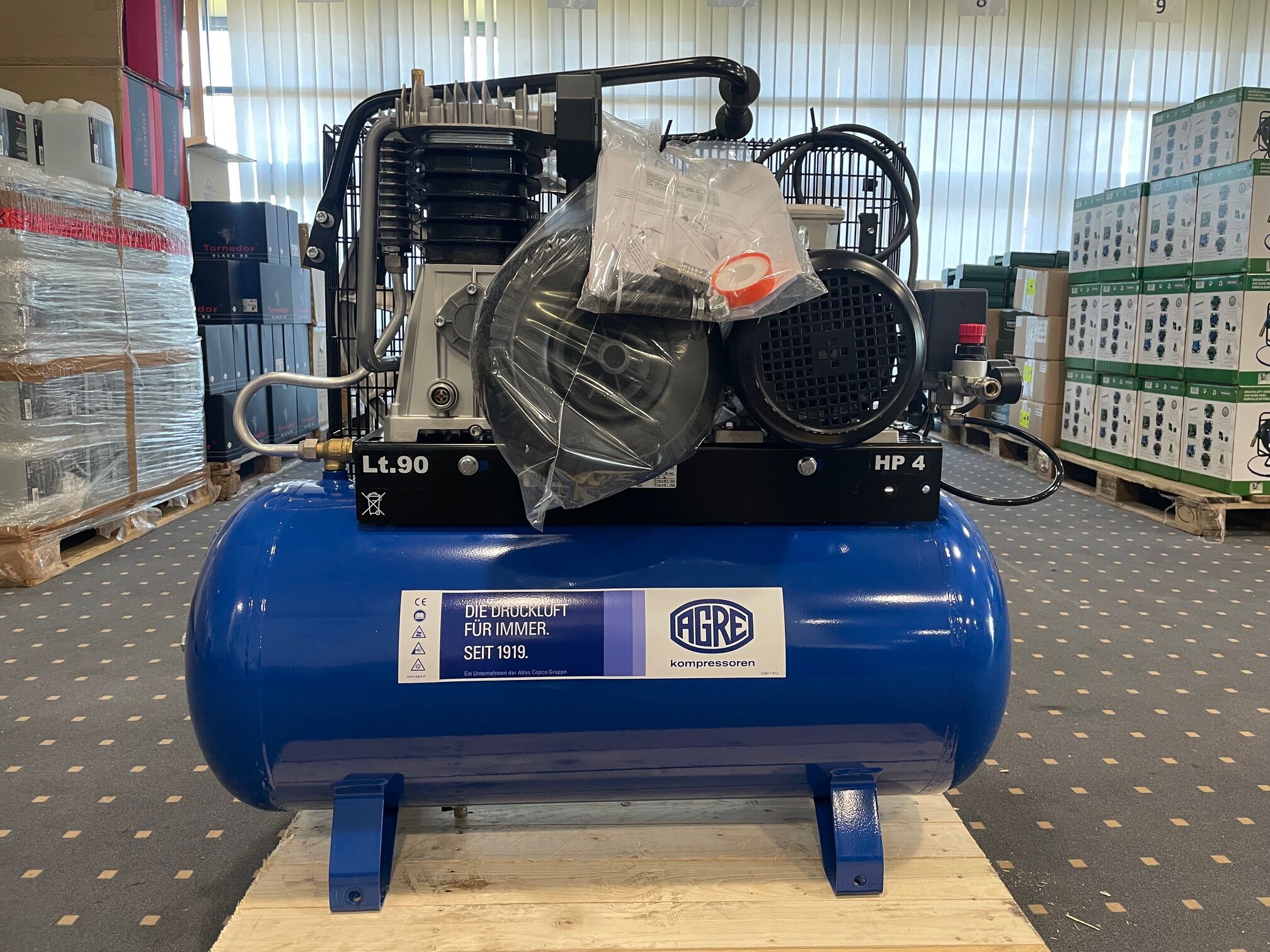 Compressore a pistoni AGRE TWISTER 3800 D 15B