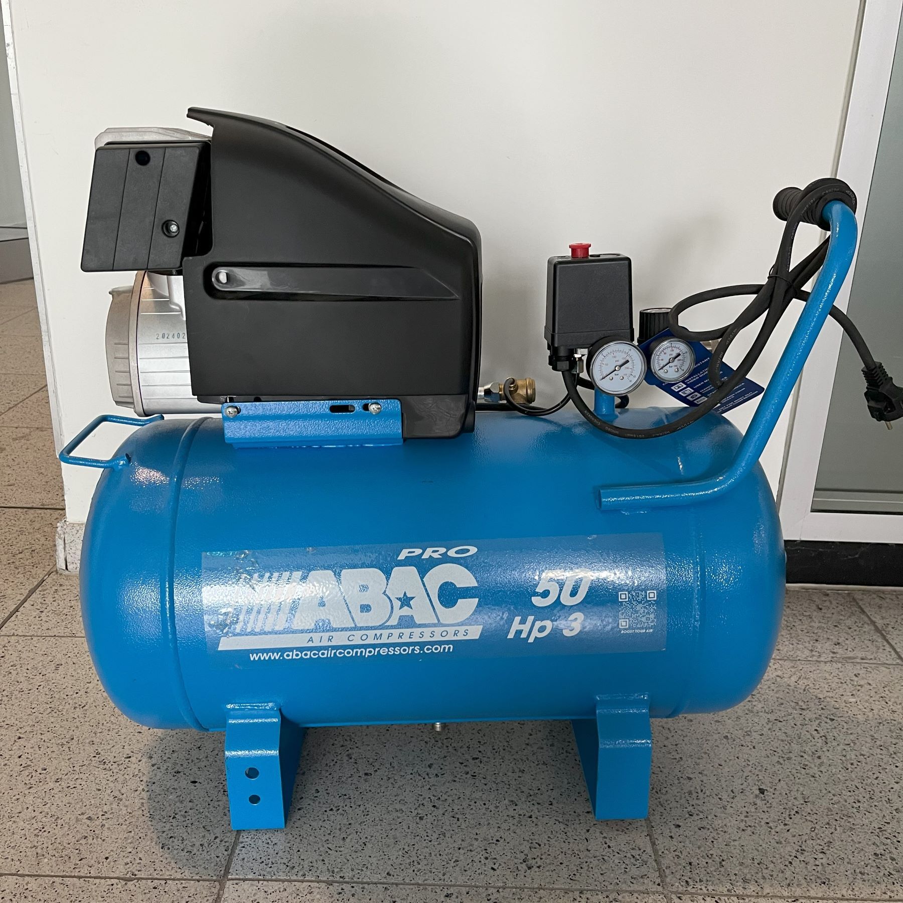 ESPOSITORE Compressore ABAC PRO MONTECARLO L30P 3HP 50L (230V)