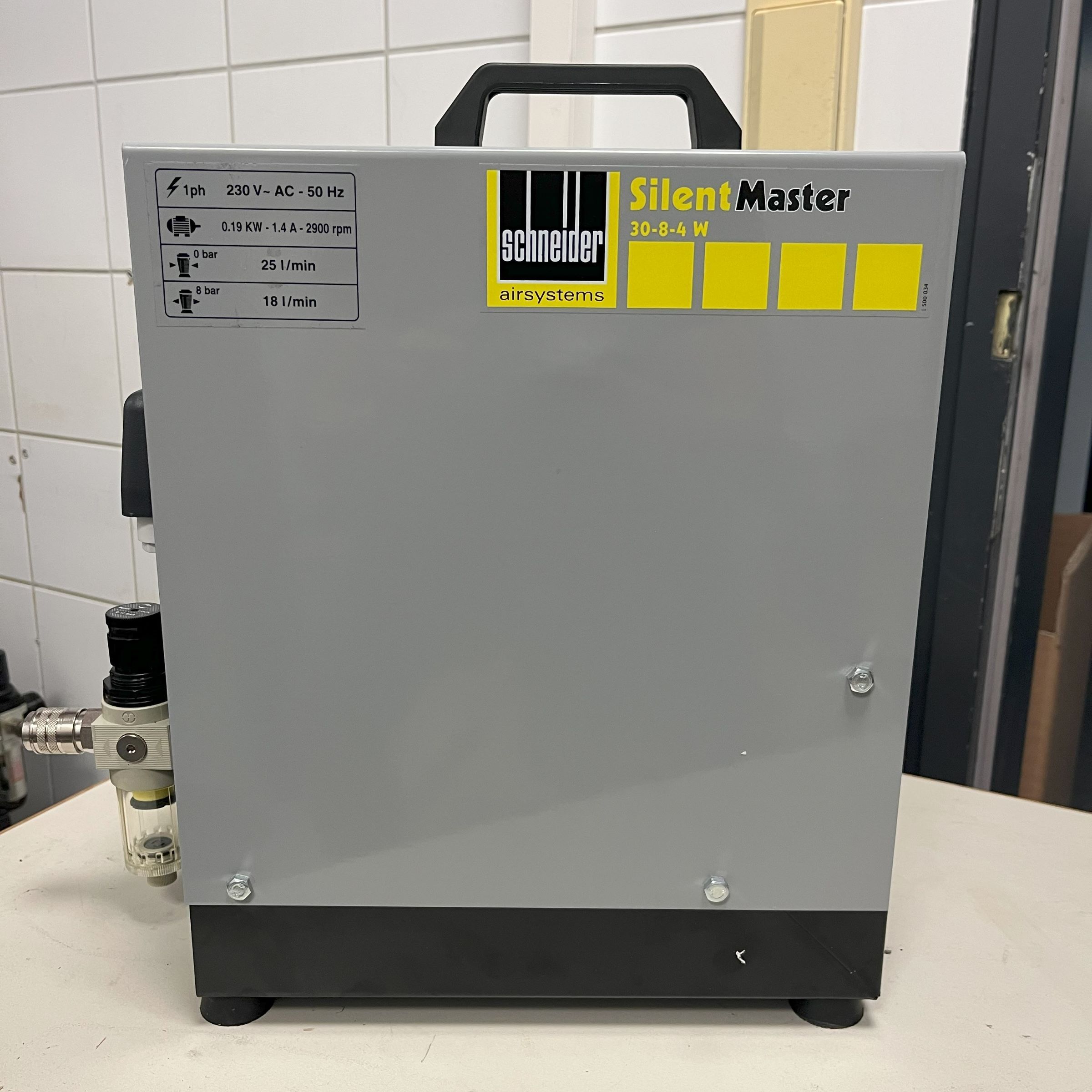 Compressore Schneider SEM 30-8-4 W DGKA333005