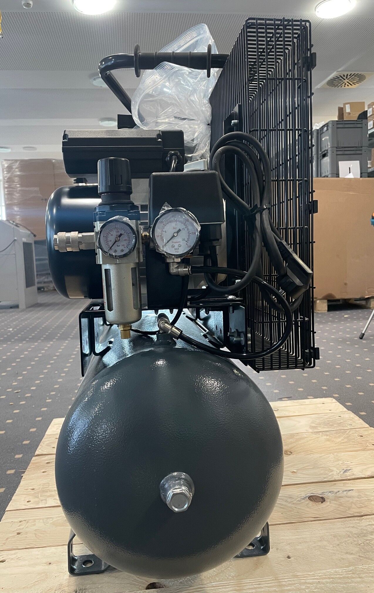 Compressore Schneider UNM 410-10-50 W - il tuttofare! 4116028092 Nuovo modello 2024