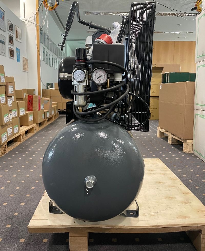 Compressore Schneider UNM 400-10-90 DOF 4116028363