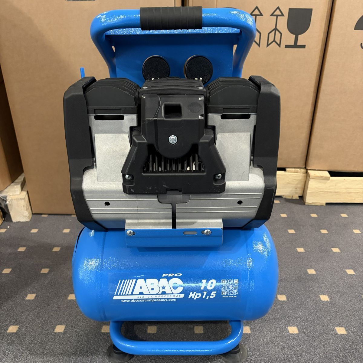 ABAC SILVERSTONE OS15P leiser Kompressor 1,5HP 10L (230V)