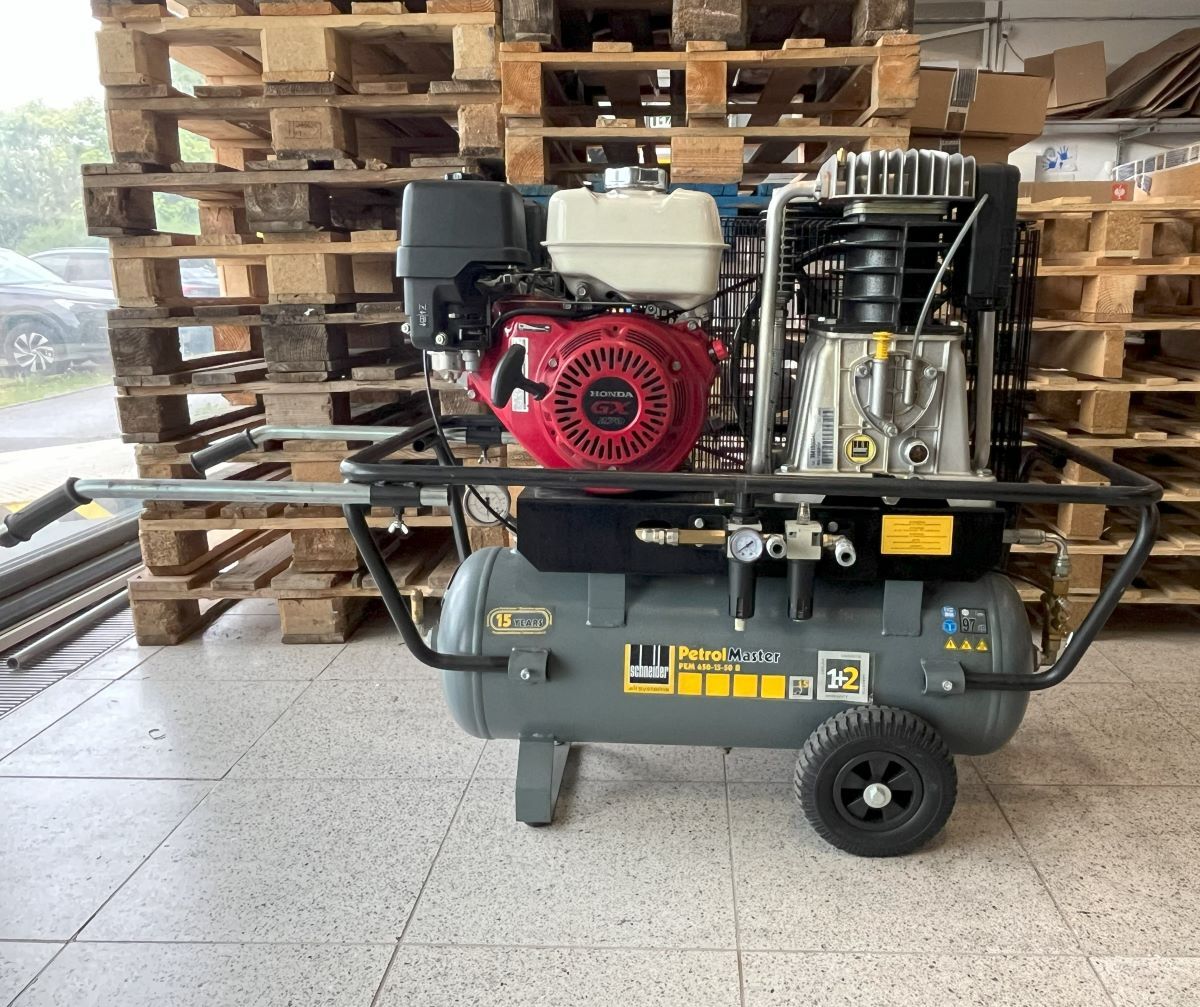 Compressore Schneider PEM 650-15-50 B benzina