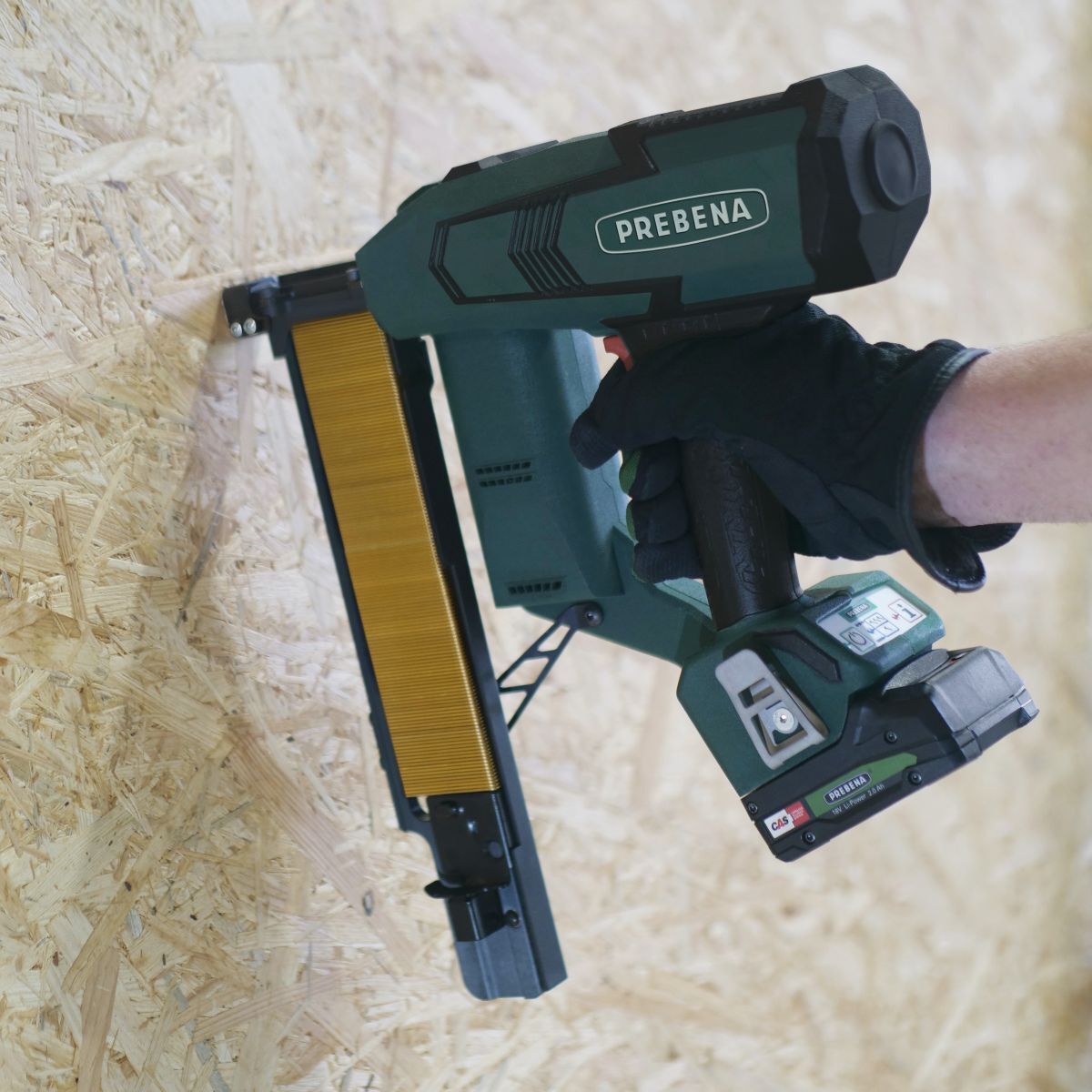 Chiodatrice pneumatica a batteria Prebena per chiodi a testa piatta (brads) tipo J da 16-55 mm