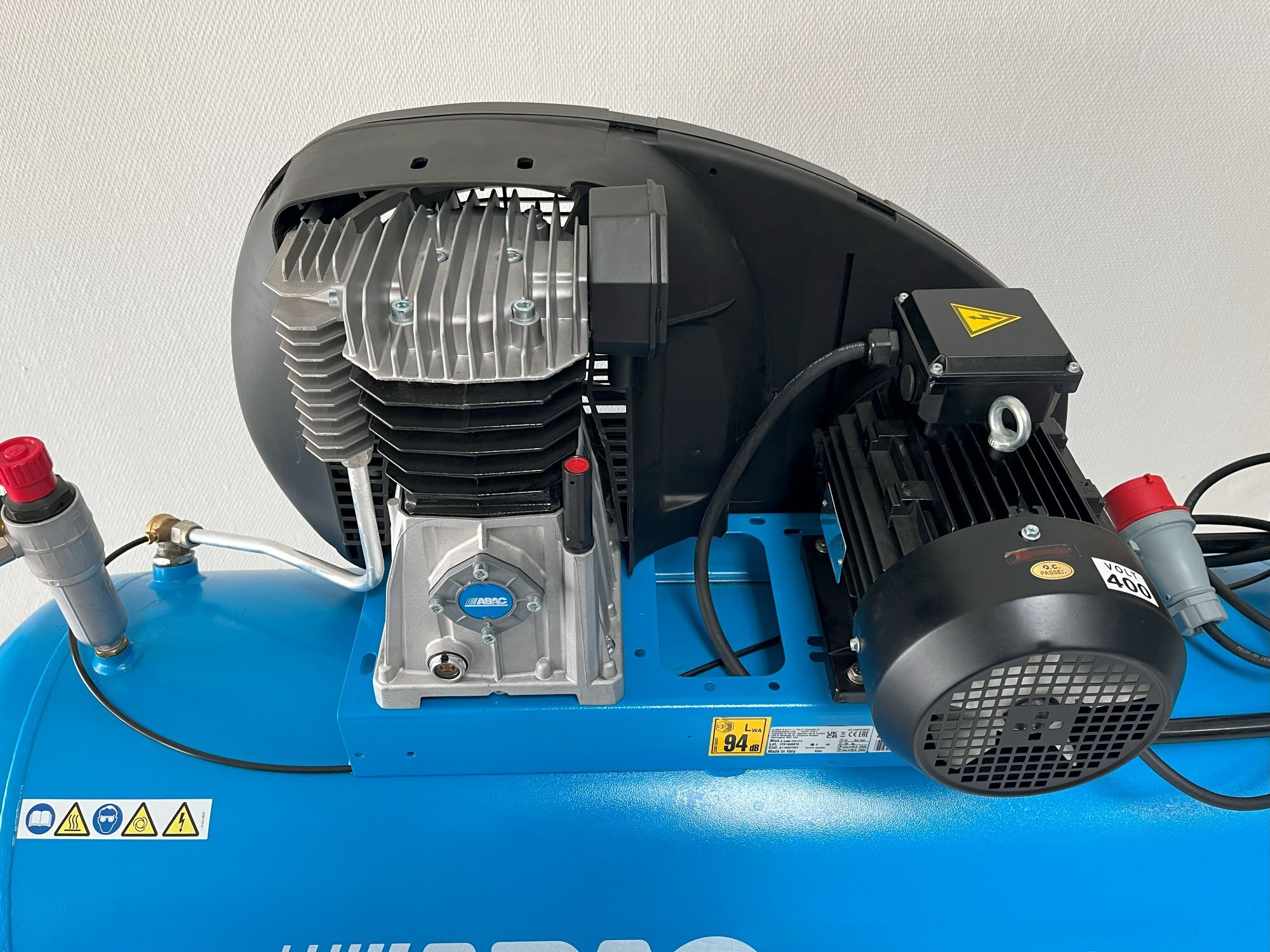 GEBRAUCHT ABAC S A39B 270 CT4 Kompressor 4HP 270L (400V) - ohne Schalldämmung