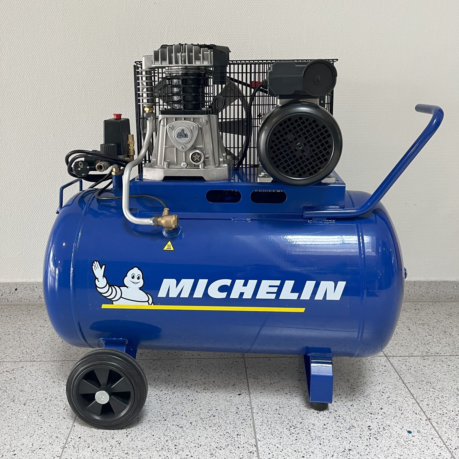 B-WARE Kolbenkompressor MICHELIN MB100/360 MC-R5002 - SN CJK2922304397